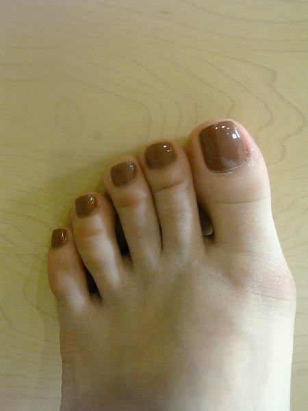 [OPI]C89-Chocolate Moose-3.jpg