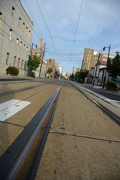 這邊是路面電車 - 末廣町