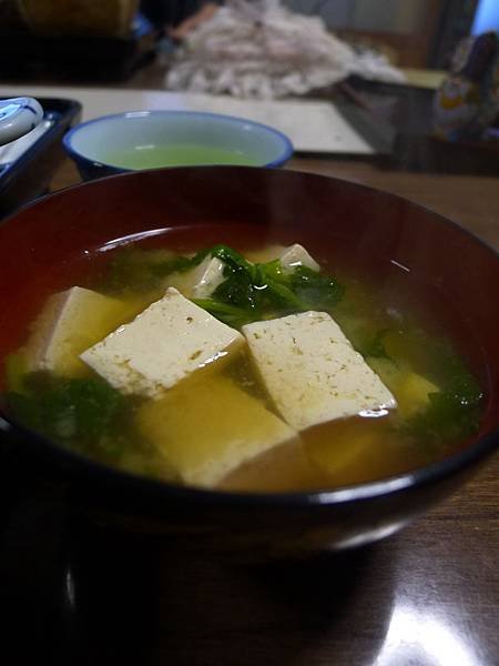又是好多豆腐的味噌湯~好開心~
