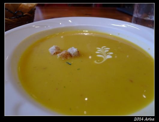 P1120702