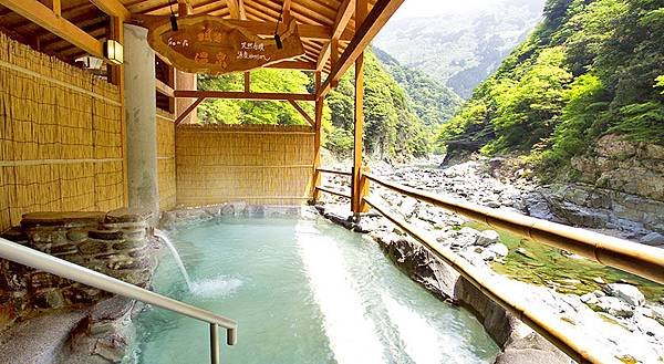 img_spa01_2_pc.jpg