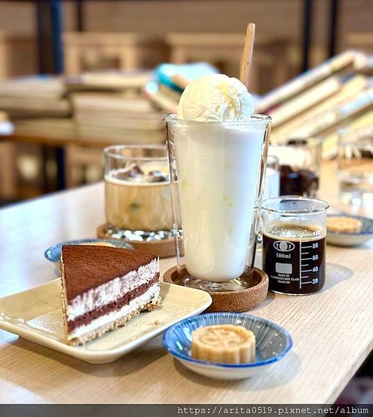【台北】琢磨coffee 永樂店-迪化街文青咖啡館 | 喝咖