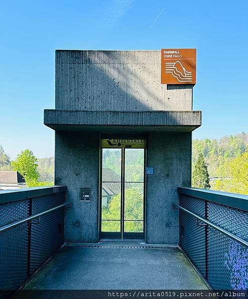 【2024-04蘇黎世自助】萊茵瀑布Rheinfall、St