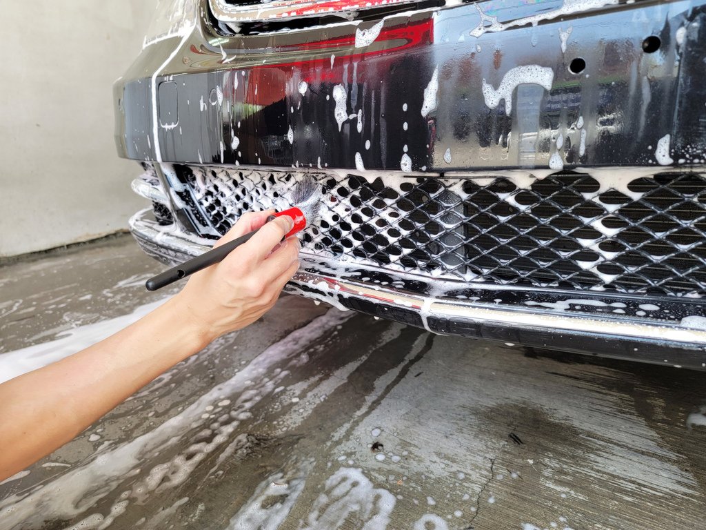 【台南汽車美容鍍膜推薦】岫舫車體美研讓我驚豔！鍍膜好康送超多