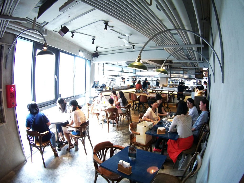 30-吐司利亞TOASTERiA CAFE 東門站 旗艦店.JPG