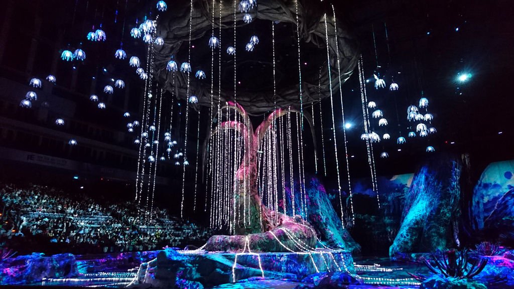 18-太陽馬戲阿凡達前傳 Cirque Du Soleil TORUK.JPG