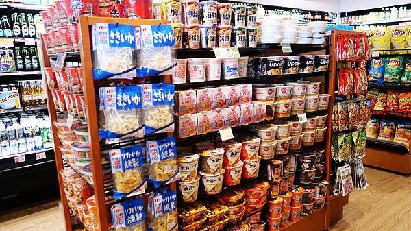 39-GUAM_ABC STORE.JPG