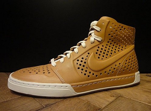 Nike-Air-Royal-Mid-Lite-VT-3.jpg