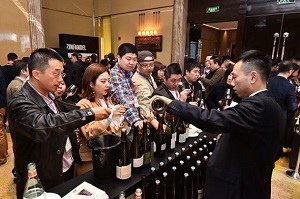 1009_guests-enjoy-a-selection-of-wines-at-the-pinot-noir-counter-in-the-california-room-630x419.jpg