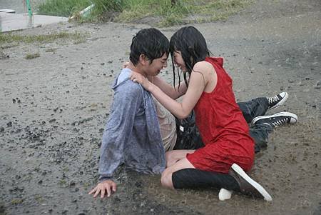 himizu-couple-mud-wrestling