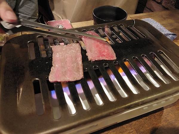 大阪燒肉推薦_心齋橋_龍巢燒肉_和牛燒肉_日本大阪自由行美食