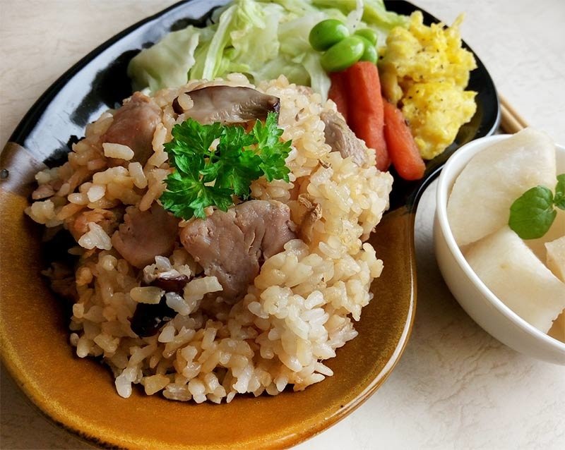 麻油豬里肌炊飯-.jpg