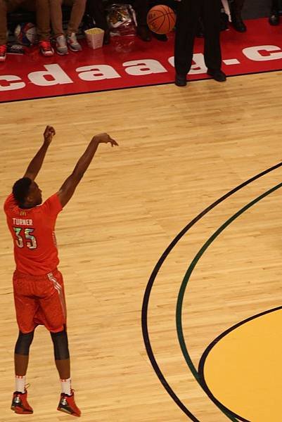 20140402_MCDAAG_Myles_Turner.jpg