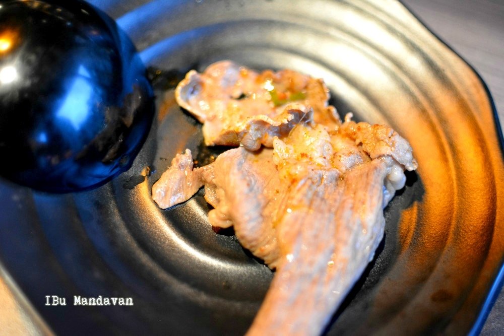 新北美食板橋府中肉麻一下精緻鴛鴦麻辣火鍋吃到飽