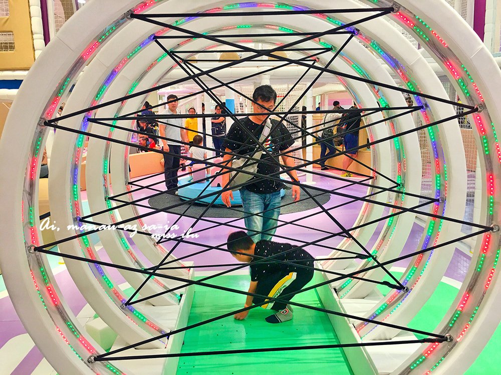 [新北。親子樂園] 馬卡龍夢幻場景好玩又好拍~新北中和KID