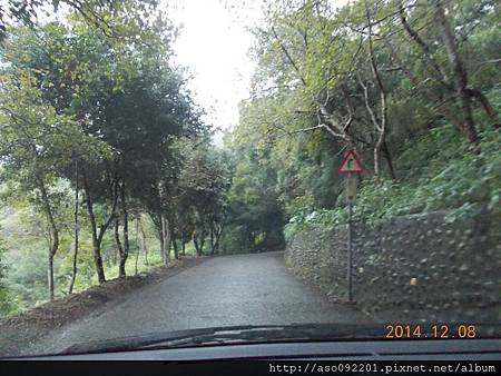 北277往伯朗咖啡館的路上A