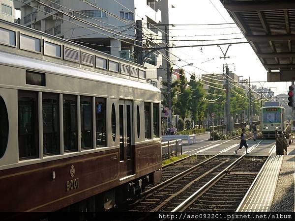 2015091203兩車交會