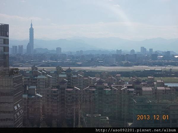 2015092813機場附近視野