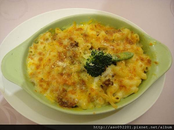 2015121312焗烤雞肉通心麵