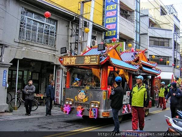 2016112247神童團車輛.jpg