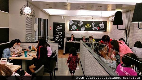 2016120905用餐區1