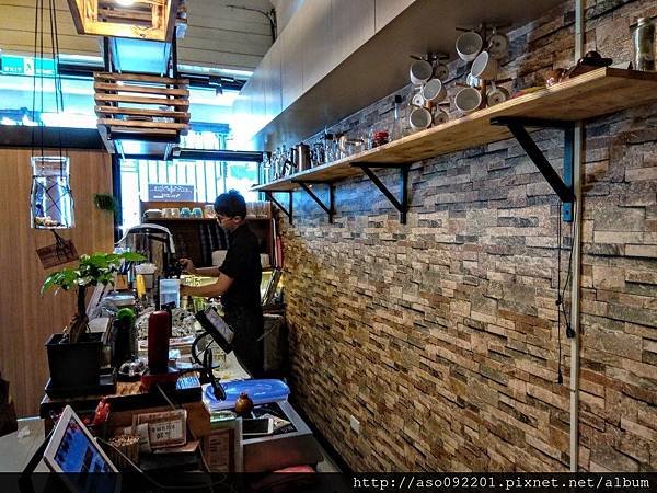 2017031510用餐吧台