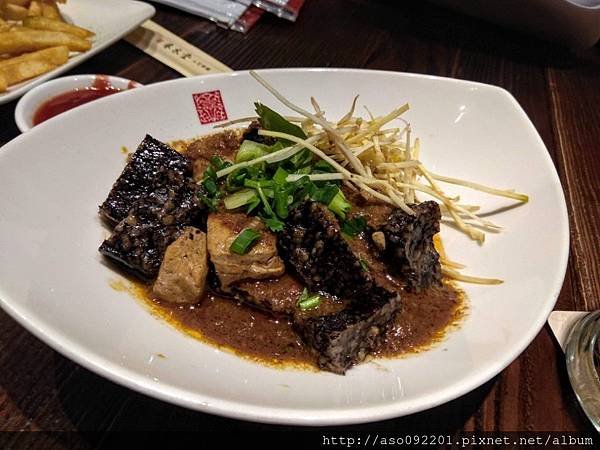 2019030121招牌魯味豆干米血