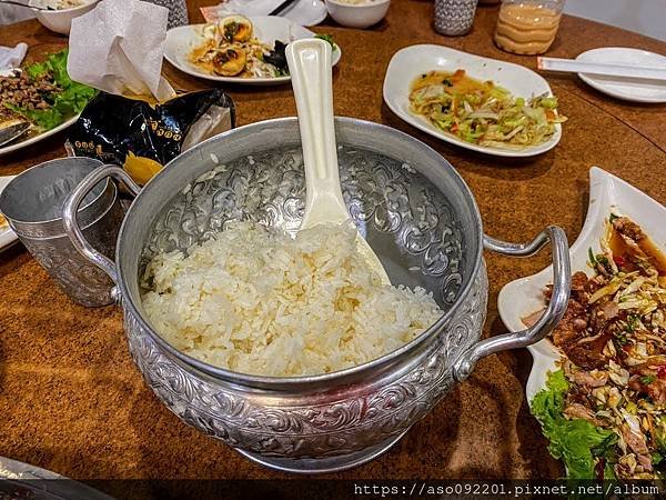 2023060210白飯與盛器.jpg