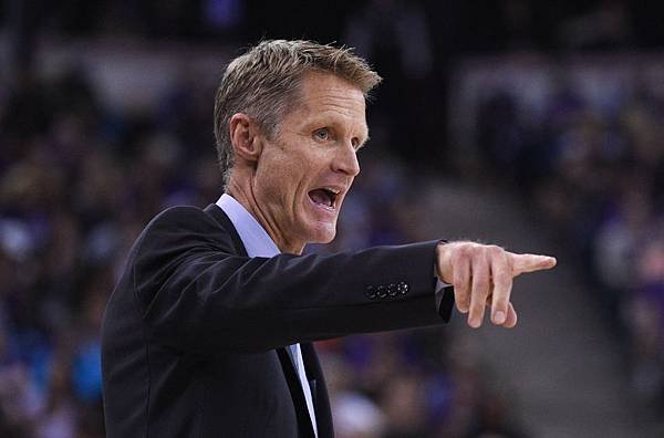 steve-kerr-nba-golden-state-warriors-sacramento-kings-850x560