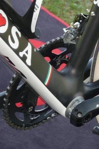 2011 DE ROSA R848-5.jpg