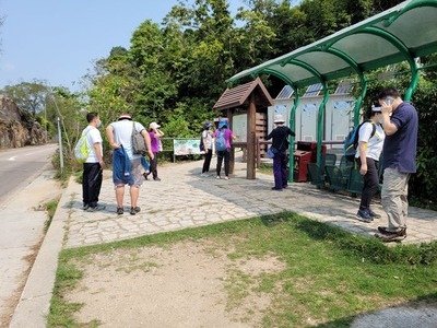 【香港最佳遠足路線】龍脊步行至大浪灣-前半程很輕鬆，後半程下