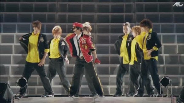 ARASHI_10-11_TOUR_Scene～君と僕の見ている風景～STADIUM_disc1[(096659)10-35-57].JPG