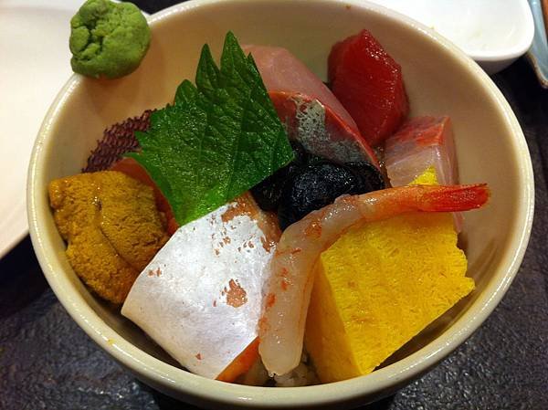 生魚海膽1.JPG