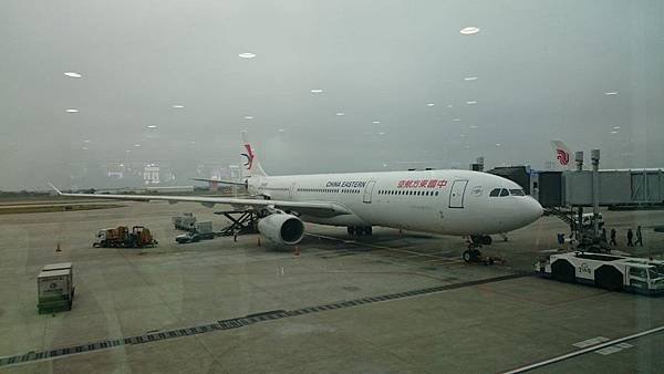 中國東方航空MU5008的商務艙1