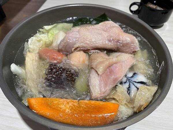 叫我小虎媽【食】【新北市淡水】一人樣經濟｜一人吃鍋@鍋台銘時尚湯鍋淡大店12.jpg