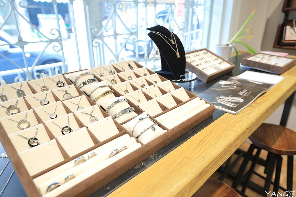 真金店