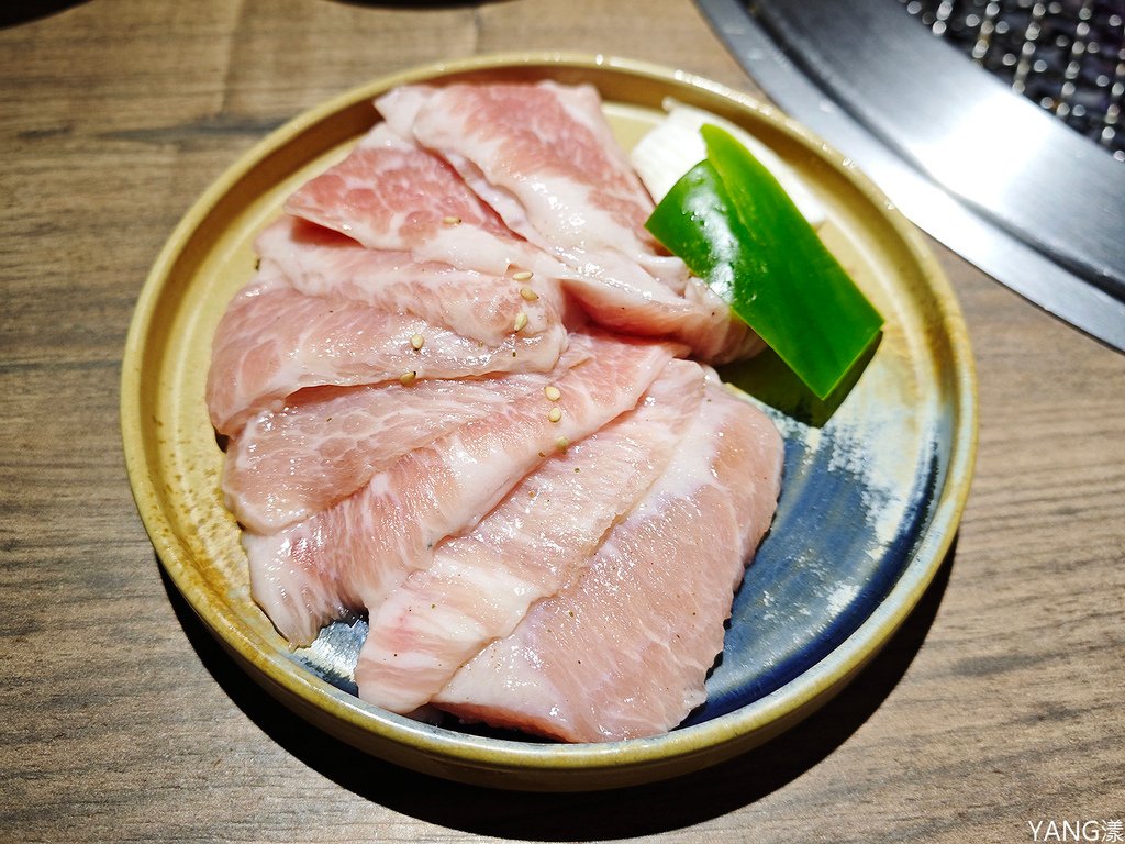 築間燒肉本命