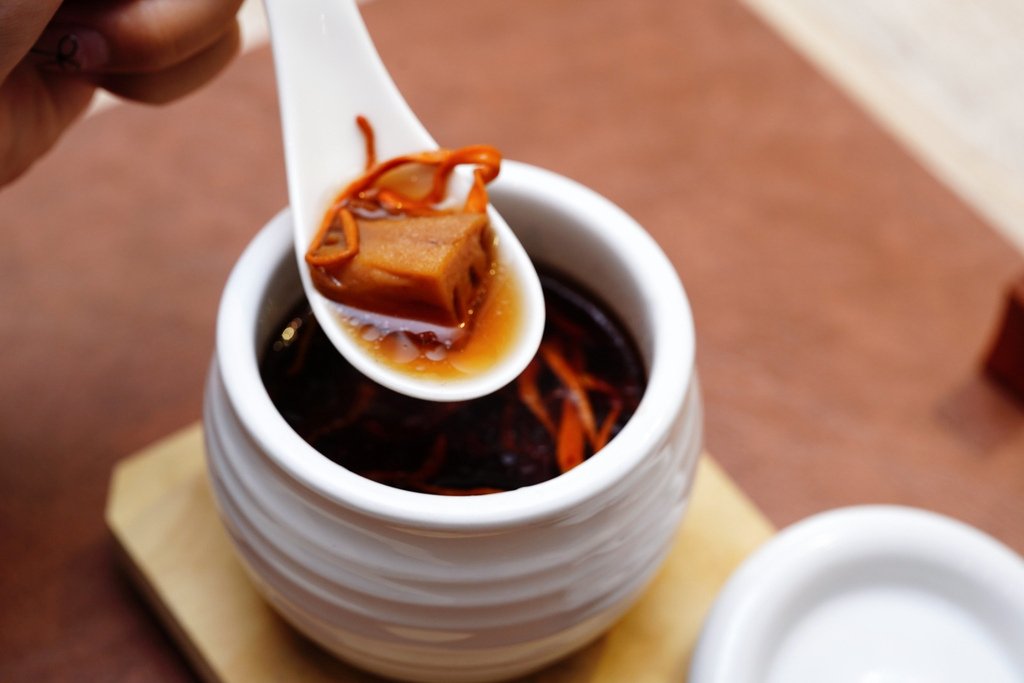 高雄素食餐廳推薦【仙桃素·創新蔬食美學】讓爸媽也讚不絕口的高