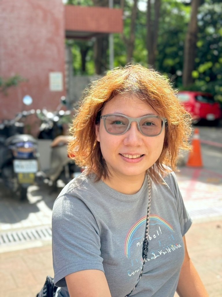台南眼鏡店推薦｜ic berlin 配多焦變色鏡片｜3000