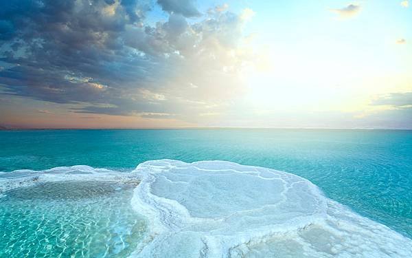 Dead-Sea-Salt-Water-HD-Desktop-Wallpaper.jpg