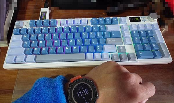 i-Rocks K85R 極光藍 機械鍵盤