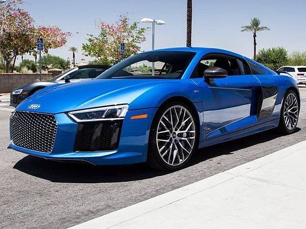 美規外匯車奧迪 R8 Coupe V10 Plus詳細介紹，美規外匯車奧迪 R8 Coupe V10 Plus開箱分享，奧迪 R8 Coupe V10 Plus評價分享。買賣外匯車推薦建議LA桃園車庫，買賣中古車估價推薦建議請找LA桃園車庫。