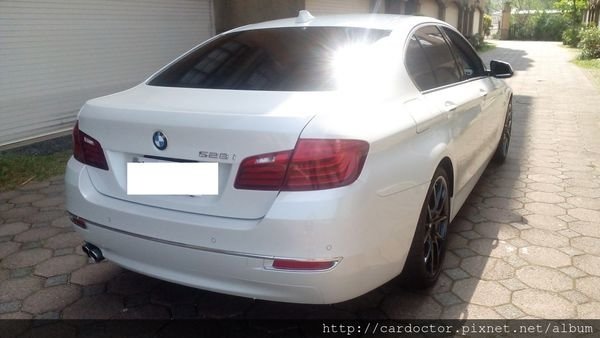 美規外匯車BMW 寶馬528i 接單分享，BMW 寶馬528i開箱分享，BMW 寶馬528i 評價分享。買賣外匯車推薦建議LA桃園車庫，買賣中古車估價推薦建議請找LA桃園車庫。