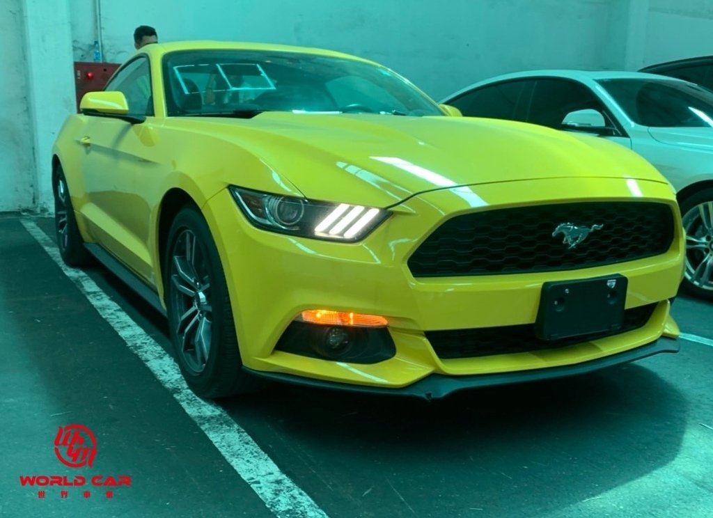 2022年購買福特FORD Mustang Premium外匯車價格。代購福特野馬二手車推薦找世界車業。