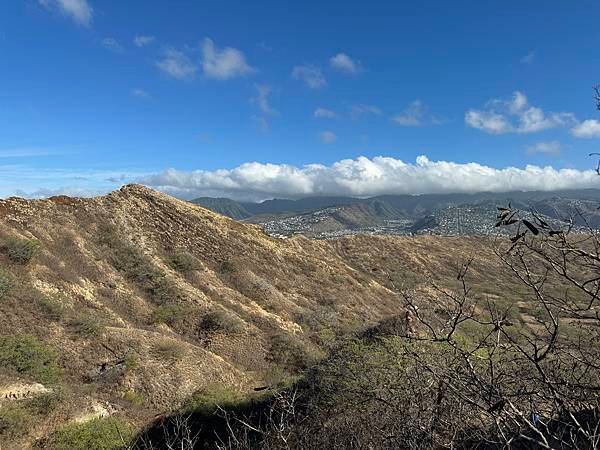 爬鑽石頭山