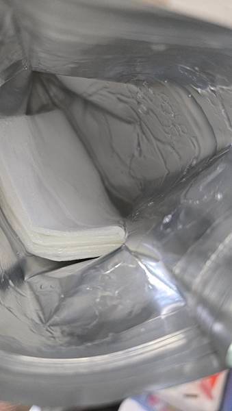 下班後消除疲勞超適合使用肌水堂微醺系之經典款梅酒生酵逆時面膜