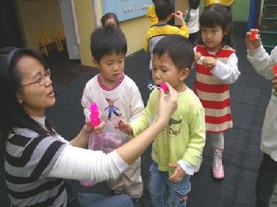 At the playground(k1)