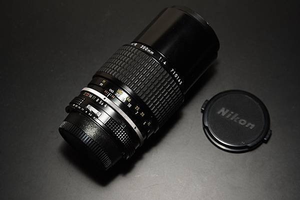 Nikkor ais 200mm f%2F4