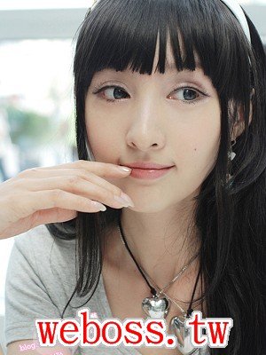 比內地遙遙還紅的大陸美女寫真照