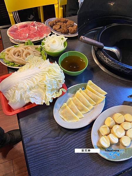 食記｜【基隆市•中正區】義美石頭自助火鍋，豐富菜色、新鮮食材